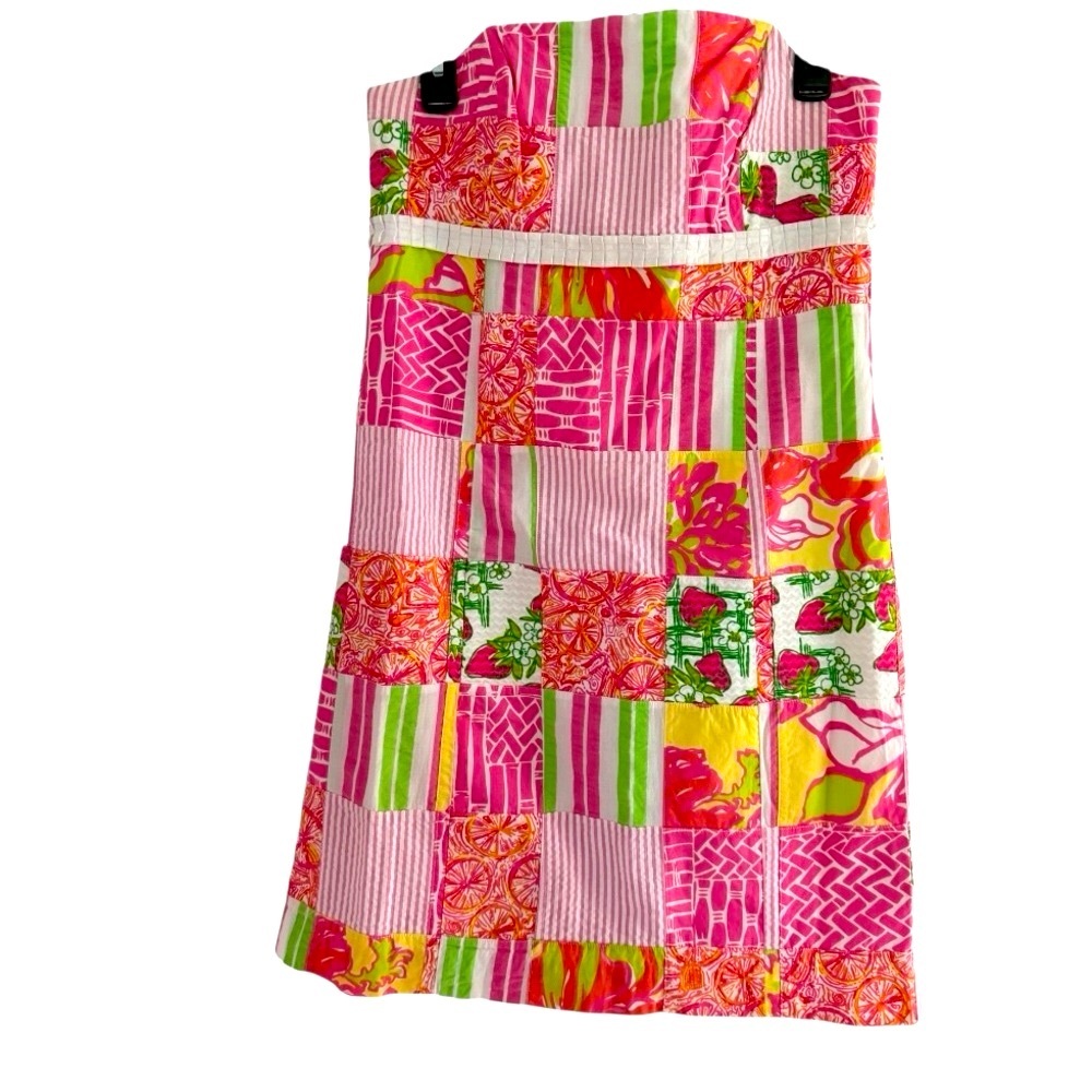 Classic Lilly Pulitzer sundress with a strapless neckline and A-line silhouette